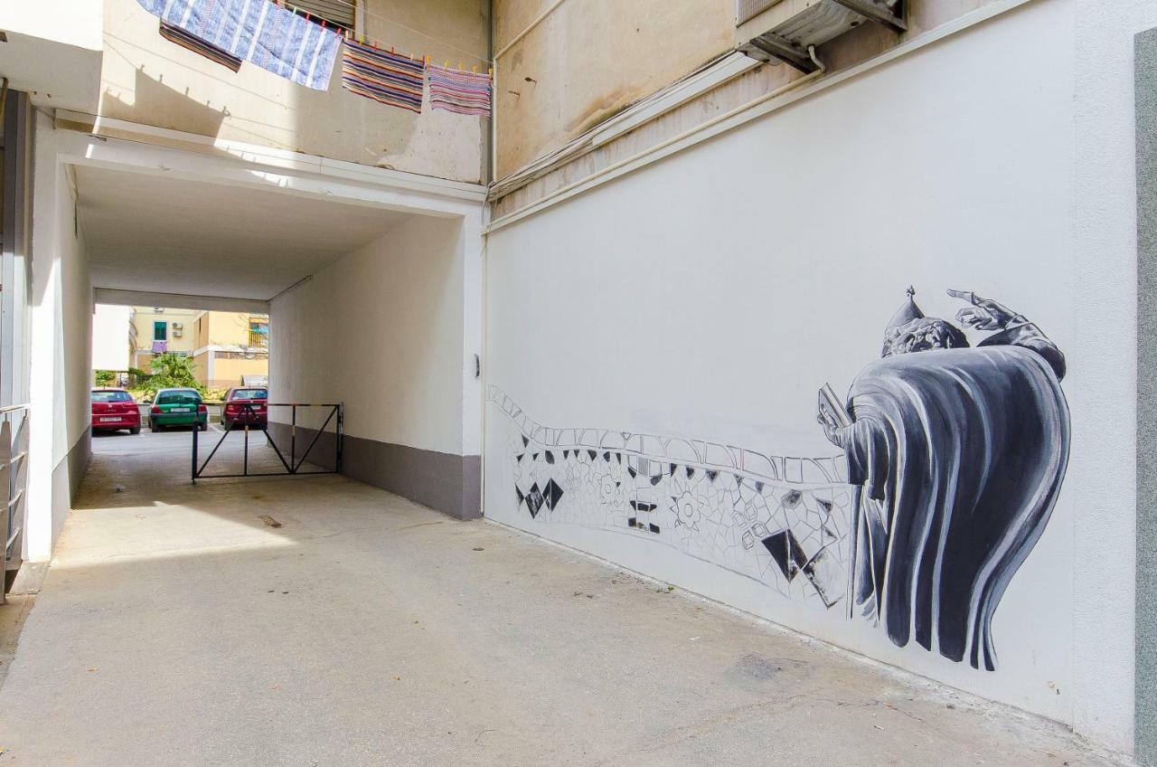 Side By Side Appartement