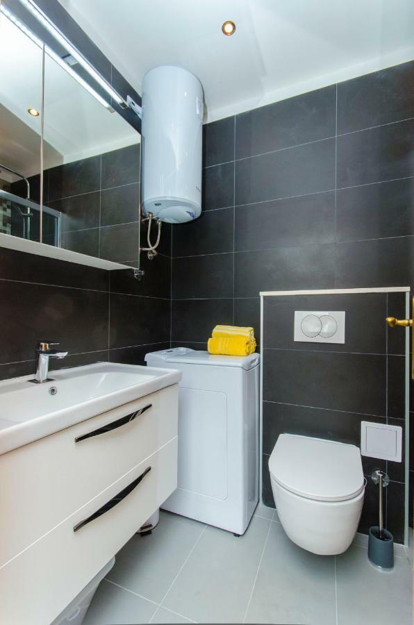 Side By Side Appartement